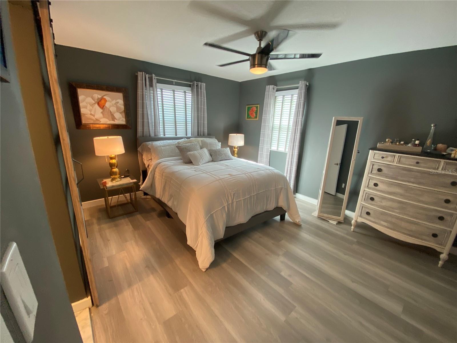 Image 10 of 21 For 1500 Gay Road 9b