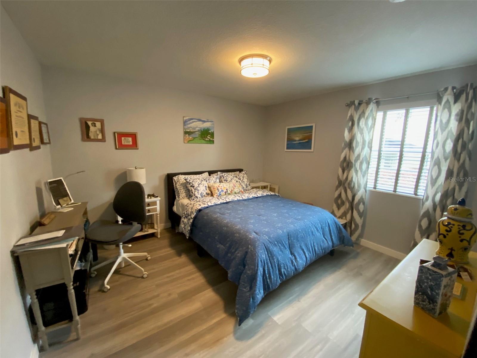 Image 15 of 21 For 1500 Gay Road 9b