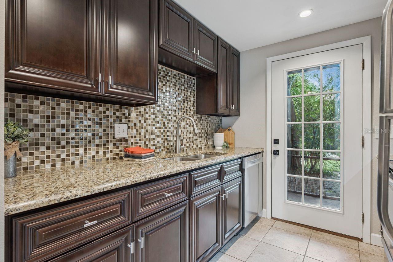 Image 10 of 36 For 5411 Hansel Avenue K5