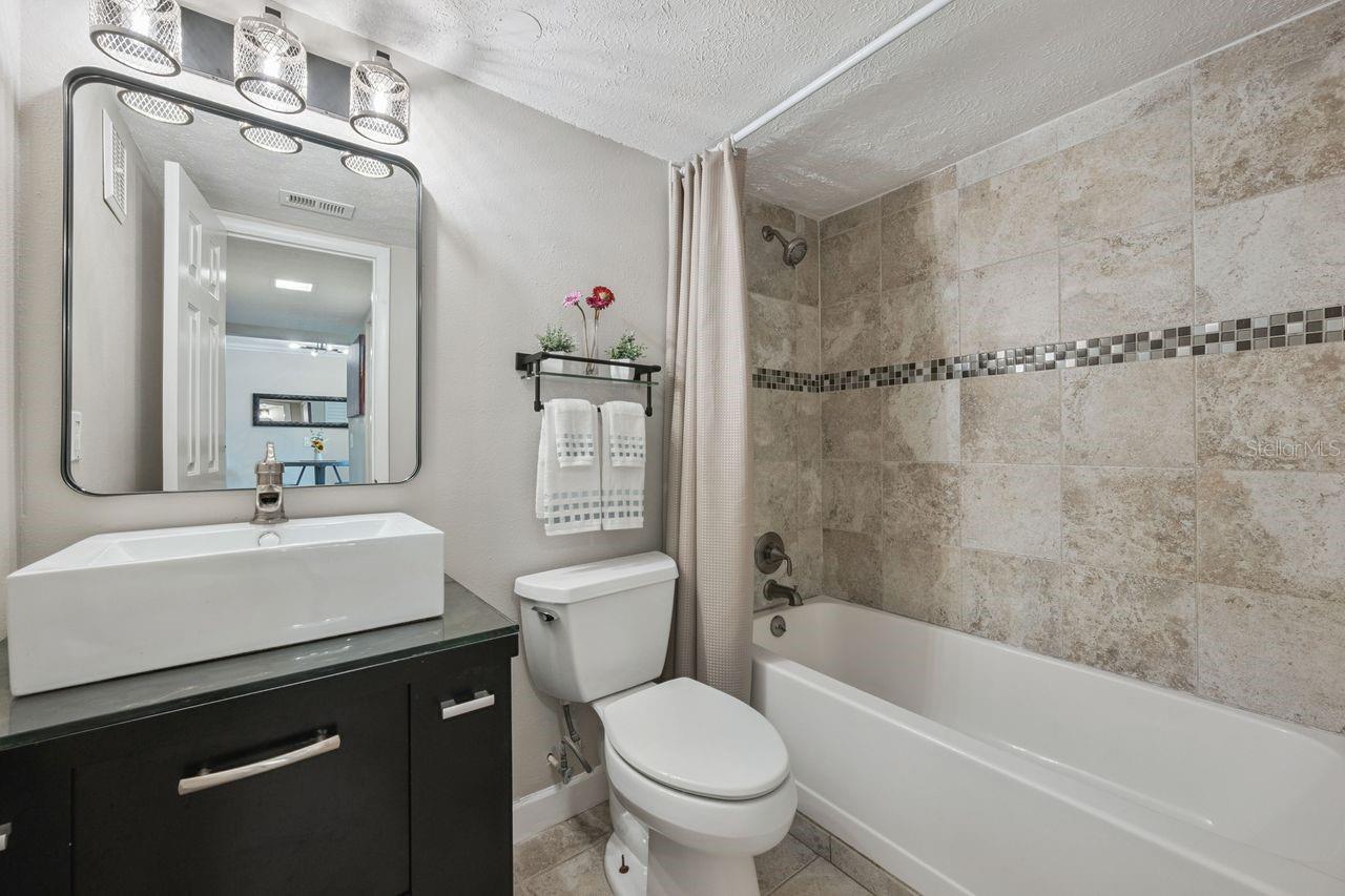 Image 16 of 36 For 5411 Hansel Avenue K5