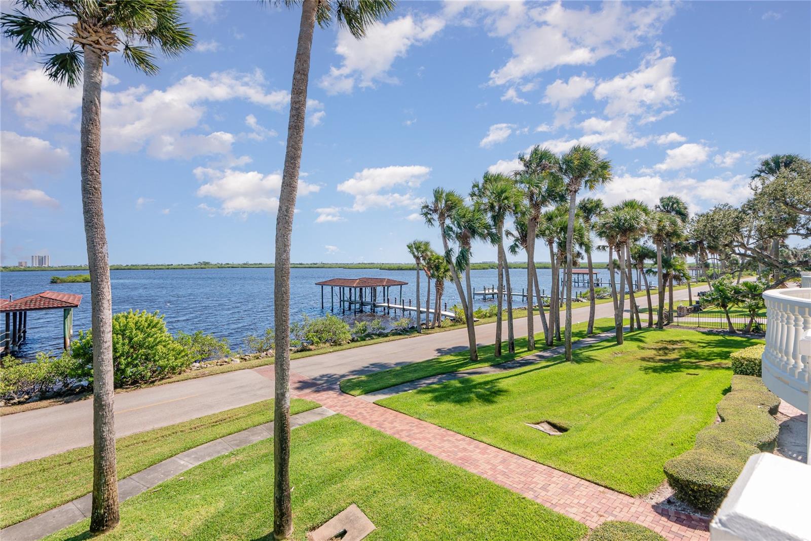 Image 56 of 62 For 5090 Riverside Drive 103