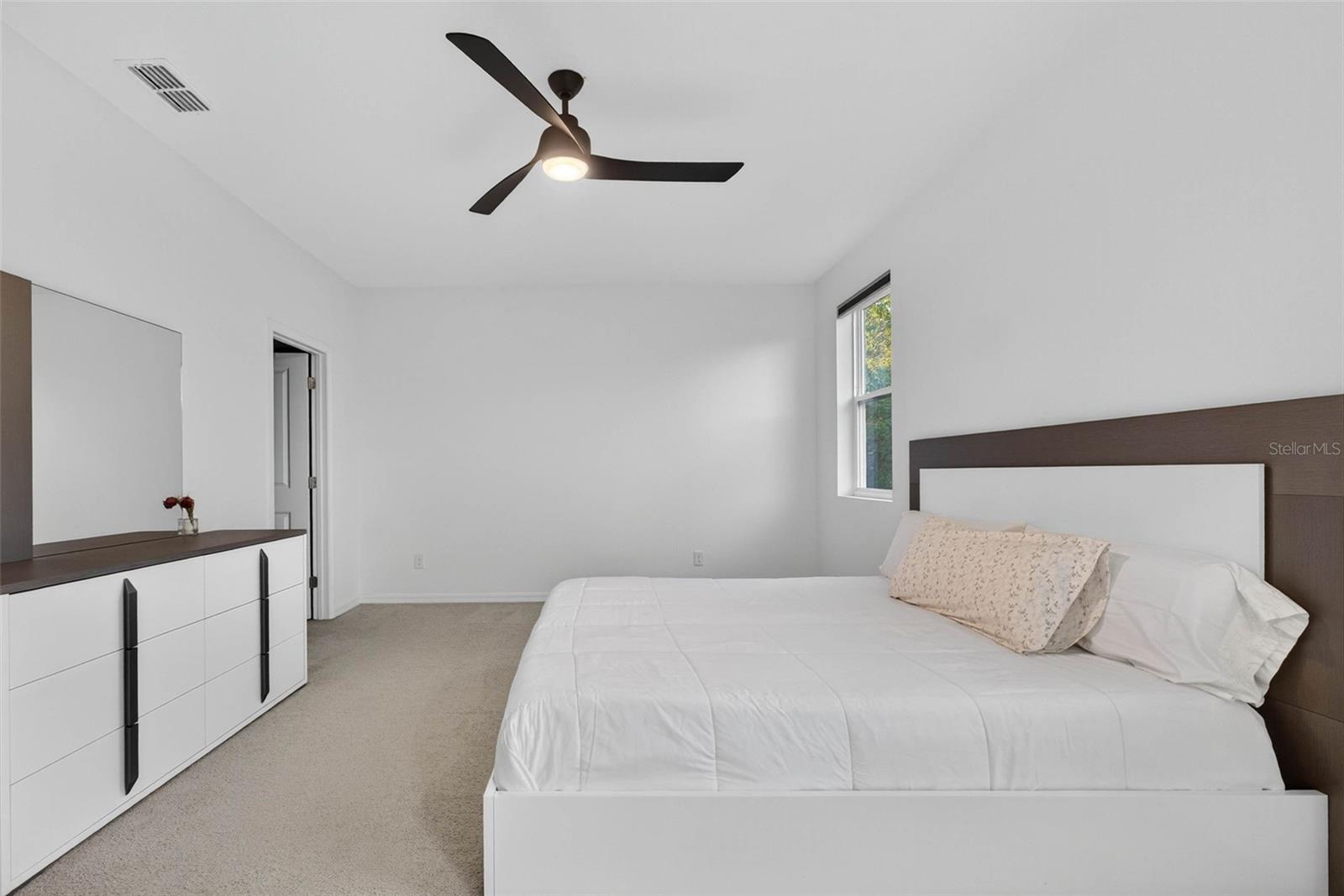 Image 26 of 39 For 2157 Emerald Springs Drive