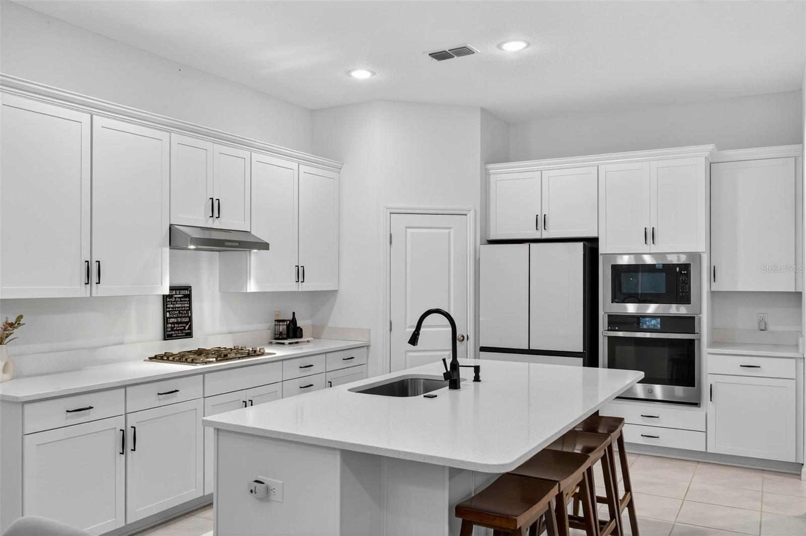 Image 7 of 39 For 2157 Emerald Springs Drive