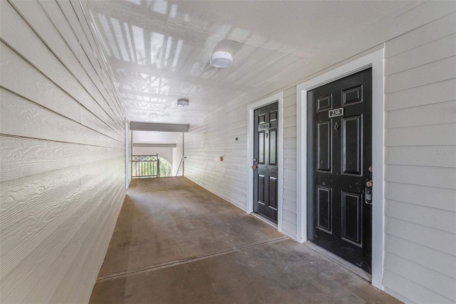 Image 7 of 37 For 5144 City Street 238