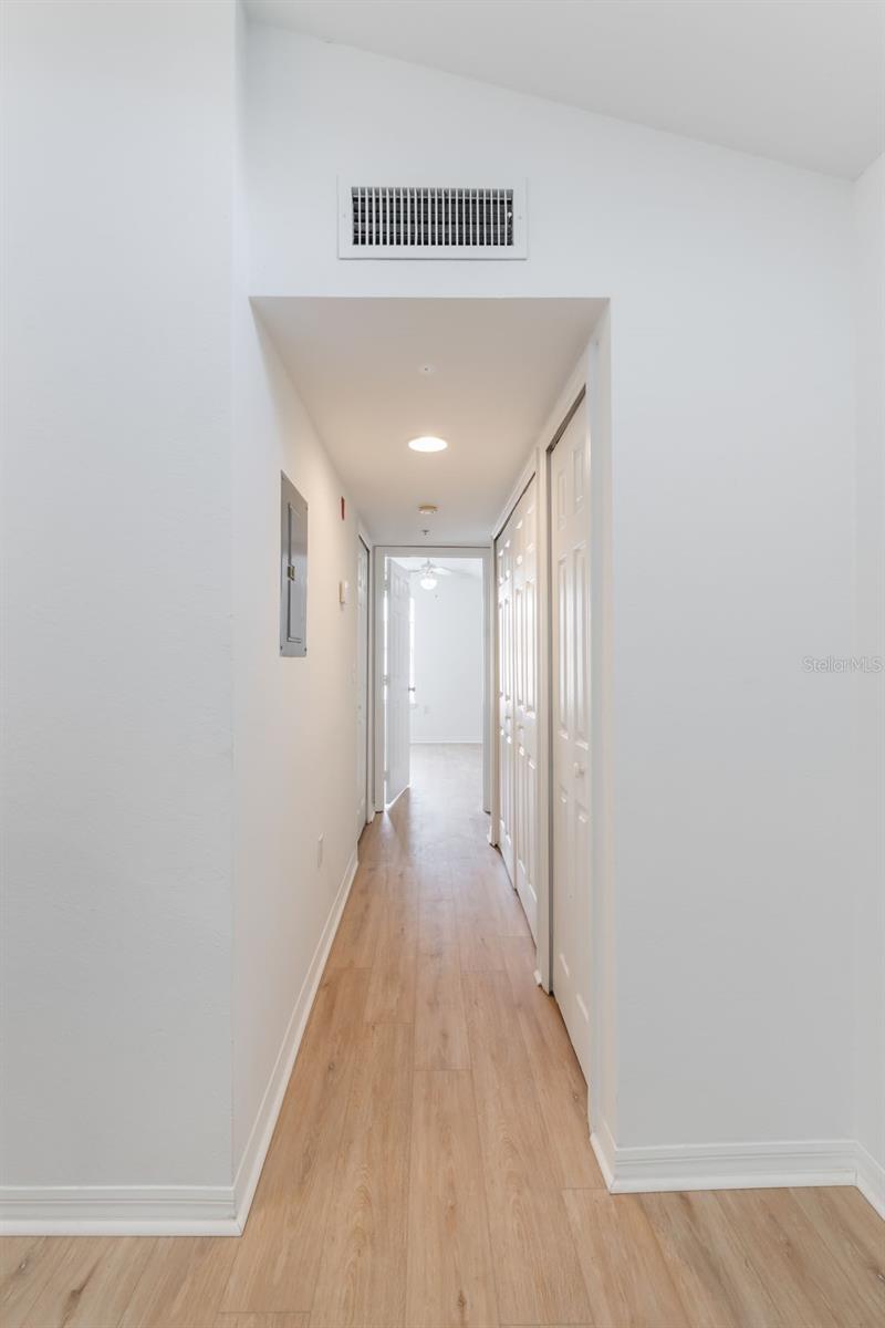 Image 9 of 37 For 5144 City Street 238