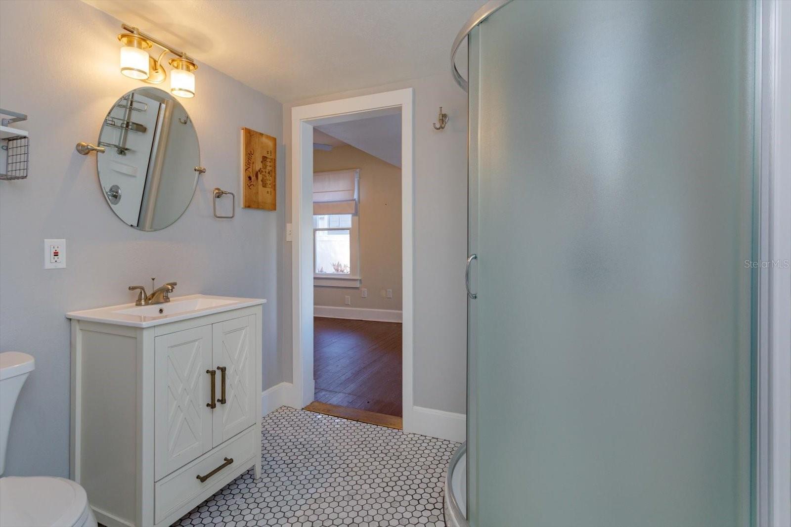 Image 12 of 16 For 1001 Jefferson Street