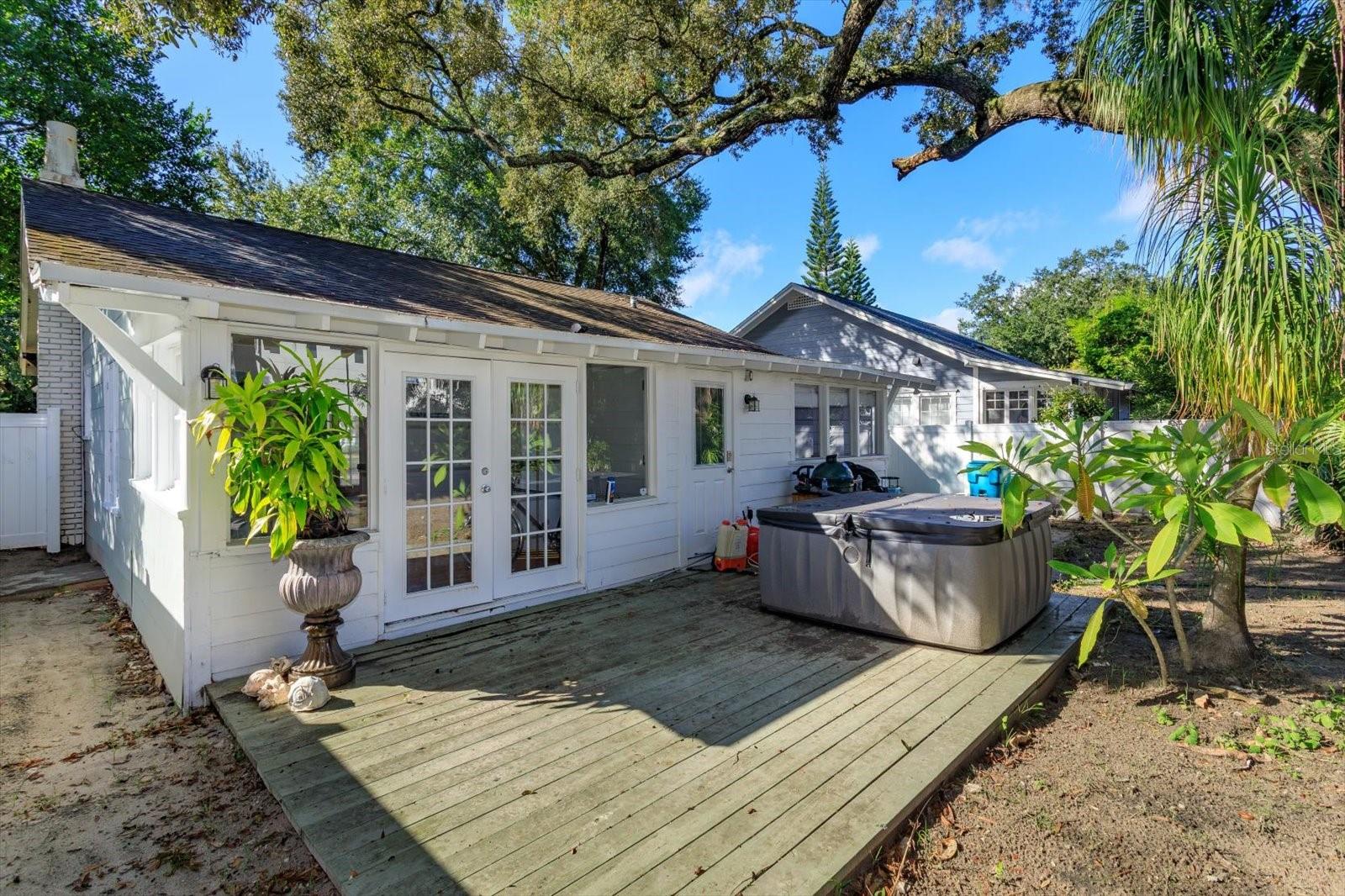 Image 15 of 16 For 1001 Jefferson Street