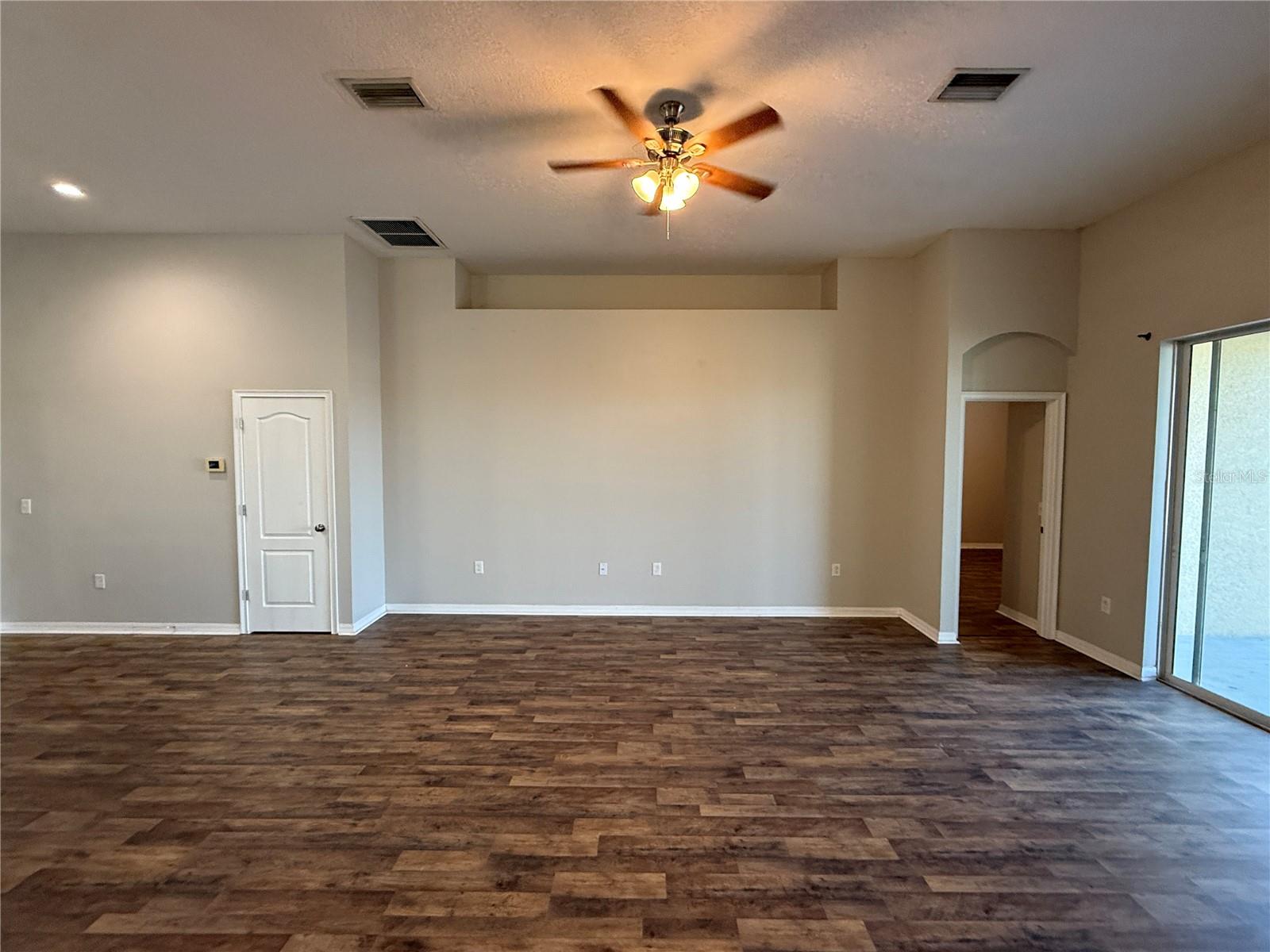 Image 11 of 25 For 5612 Aral Drive