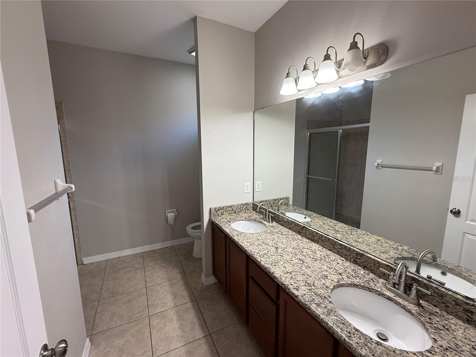 Image 21 of 25 For 5612 Aral Drive