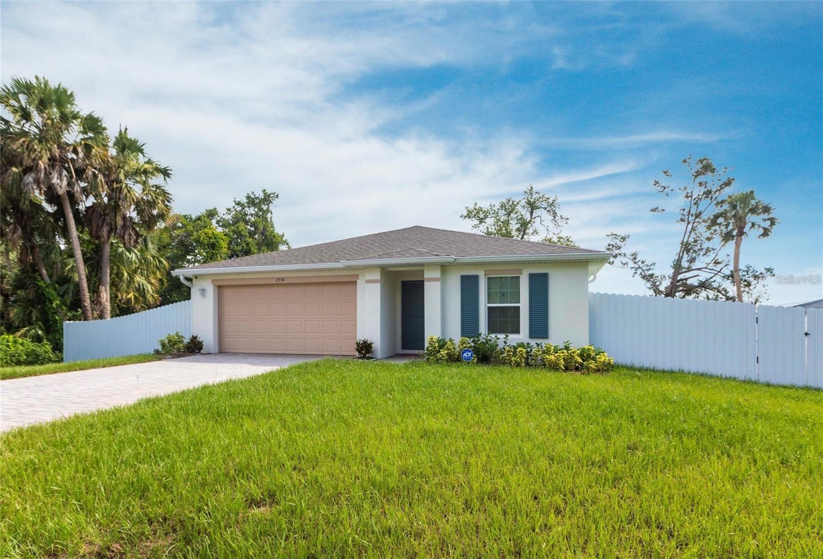 Details for 2554 Lakeshore Circle, PORT CHARLOTTE, FL 33952