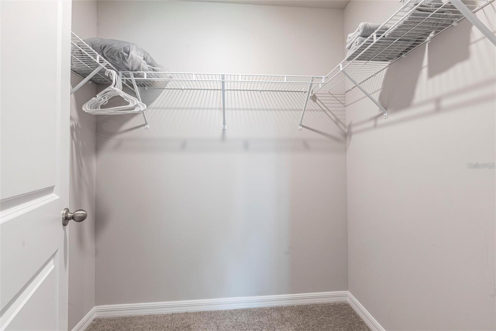 Image 13 of 22 For 2554 Lakeshore Circle