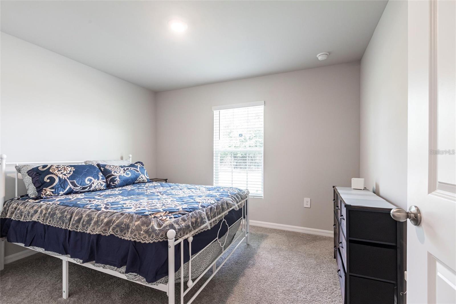 Image 14 of 22 For 2554 Lakeshore Circle