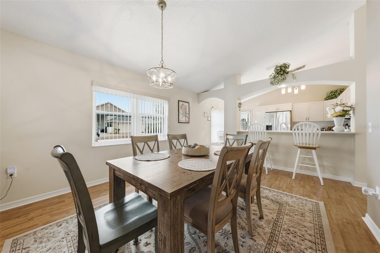 Image 8 of 25 For 1211 Challenger Avenue