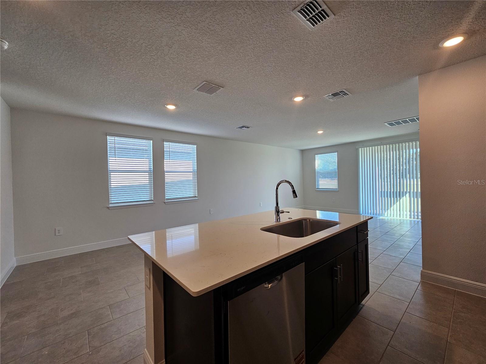 Image 11 of 39 For 827 Sunshower Drive