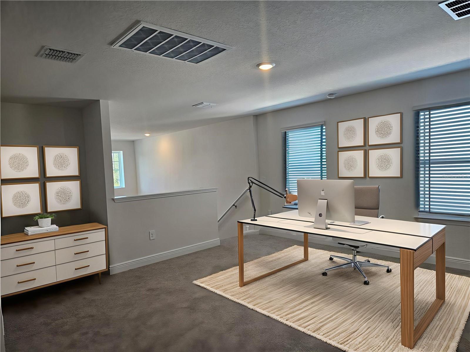 Image 24 of 39 For 827 Sunshower Drive