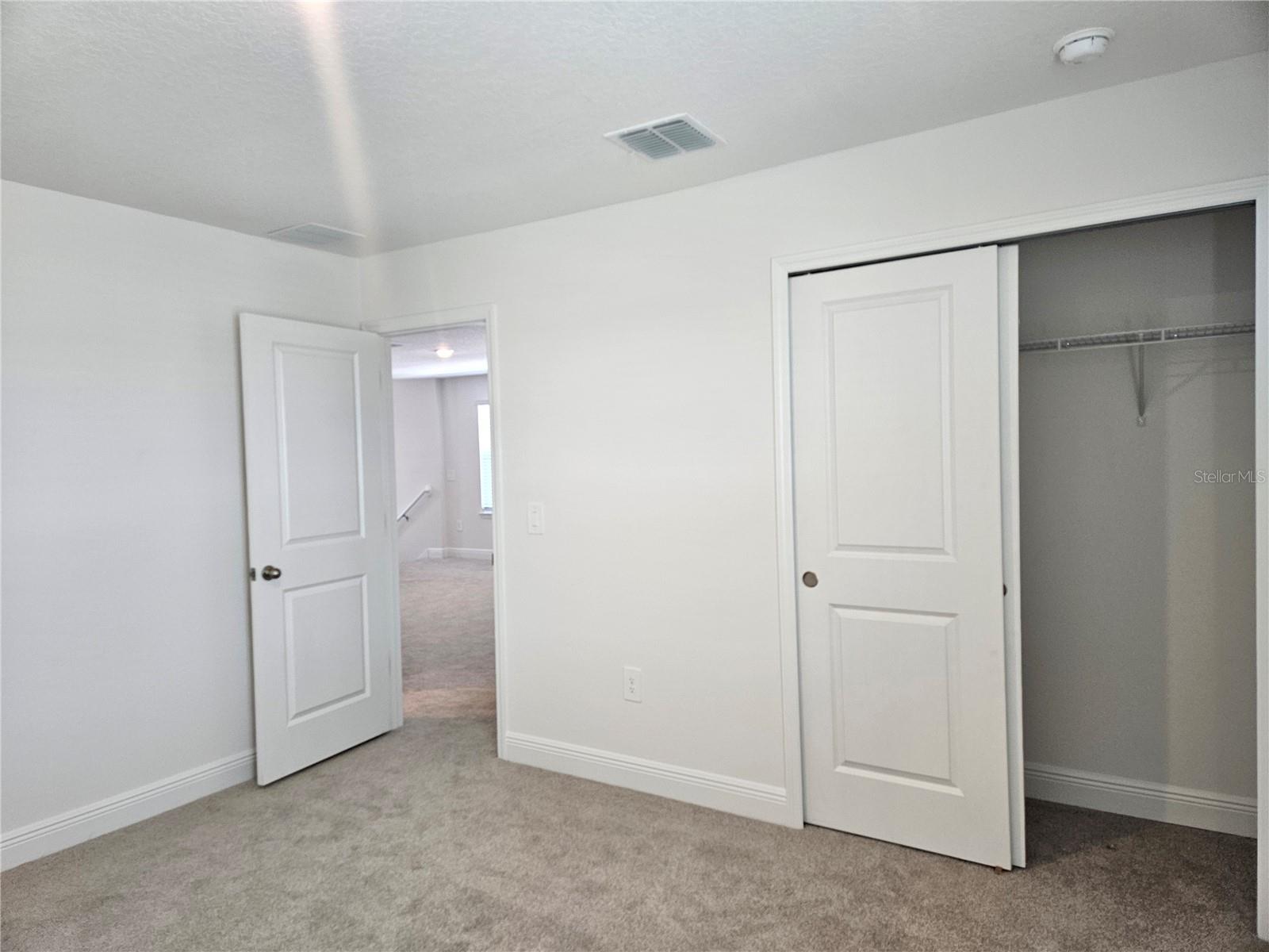 Image 31 of 39 For 827 Sunshower Drive