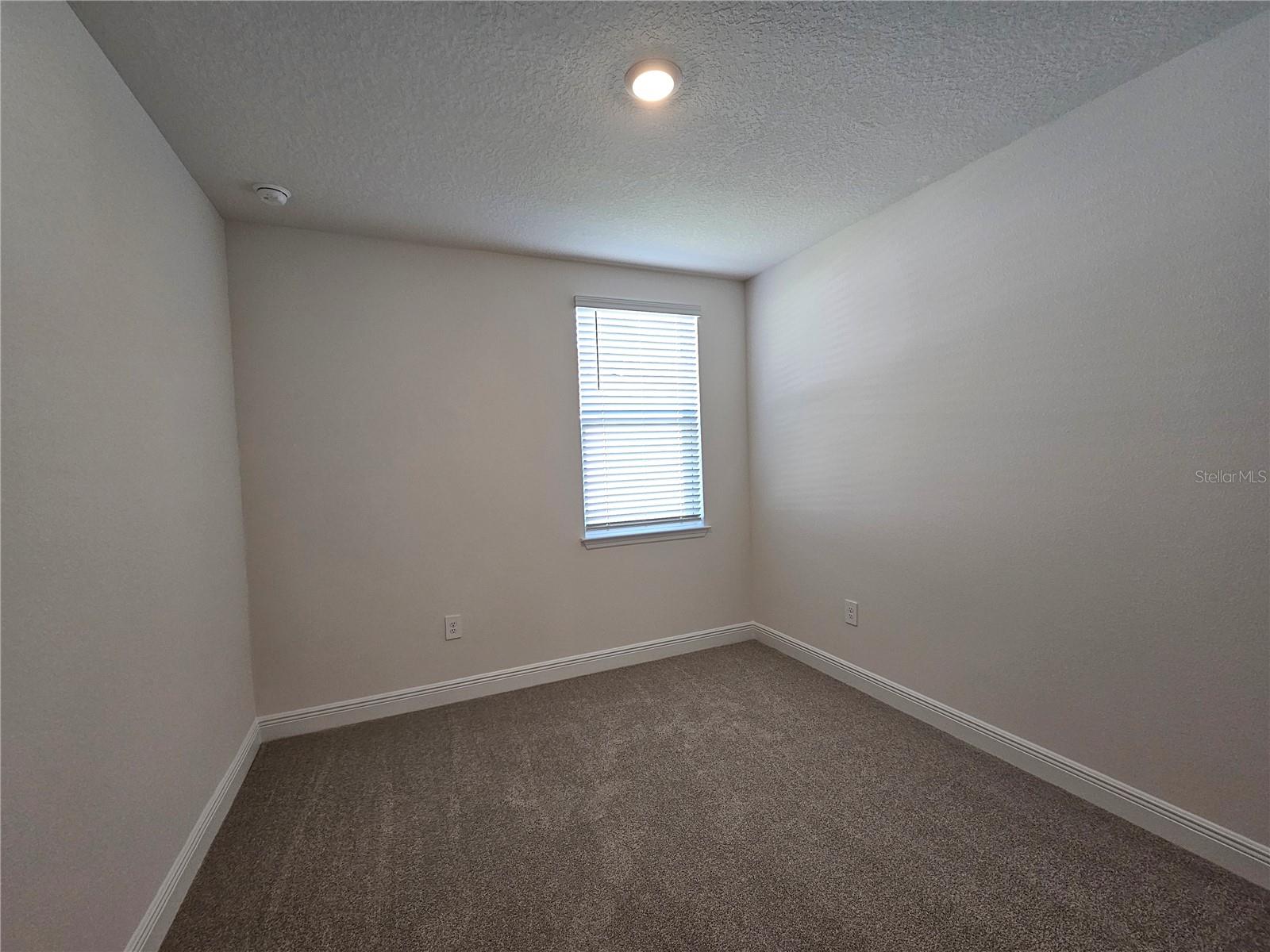 Image 20 of 43 For 823 Sunshower Drive