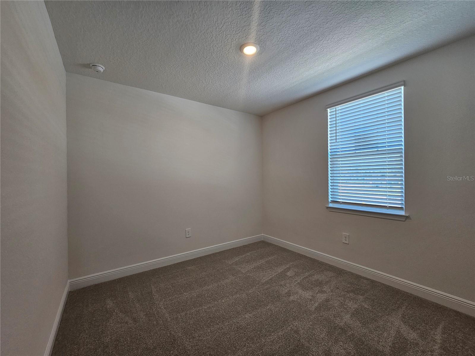 Image 26 of 43 For 823 Sunshower Drive