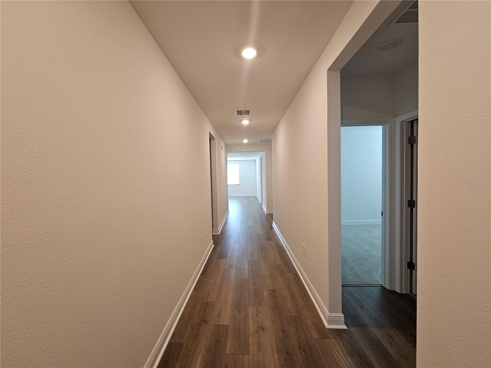 Image 28 of 43 For 823 Sunshower Drive