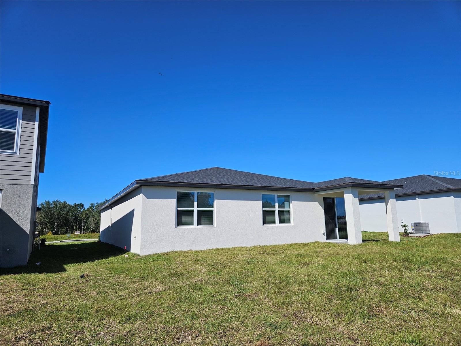 Image 30 of 43 For 823 Sunshower Drive