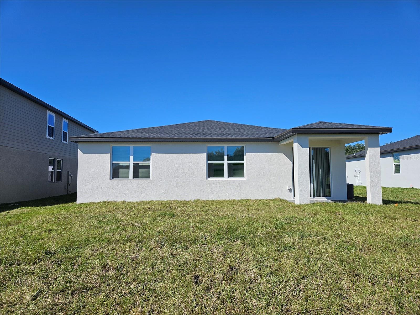 Image 31 of 43 For 823 Sunshower Drive