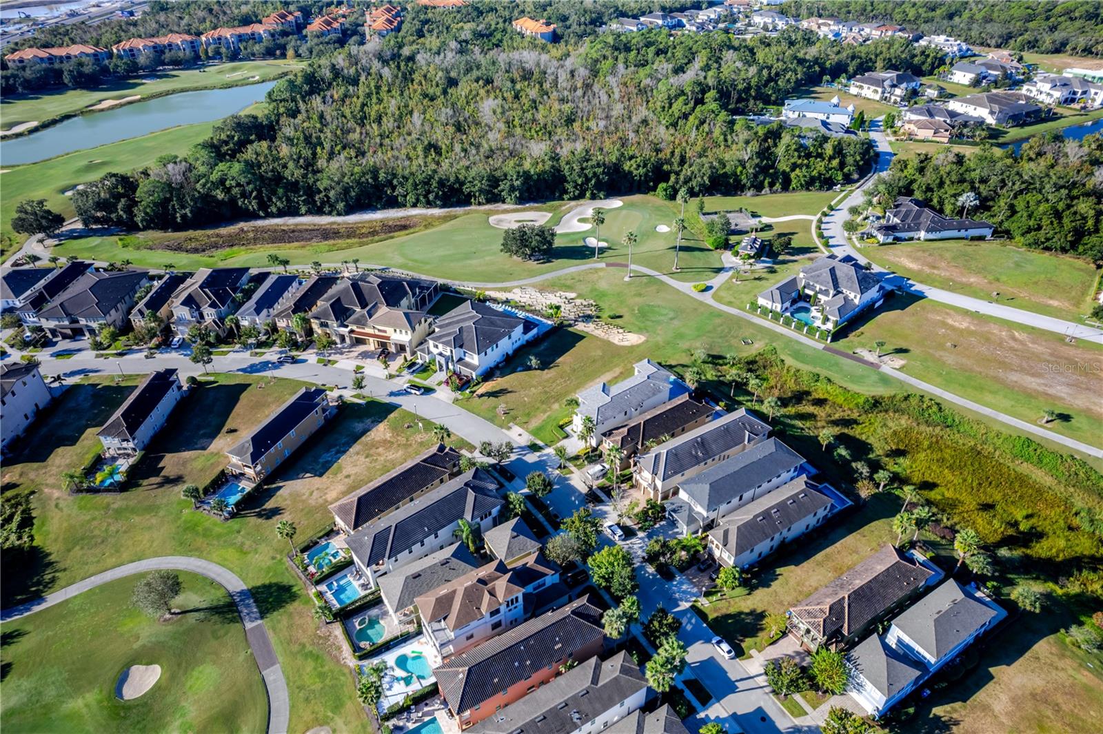 Image 21 of 37 For 1188 Castle Pines Court