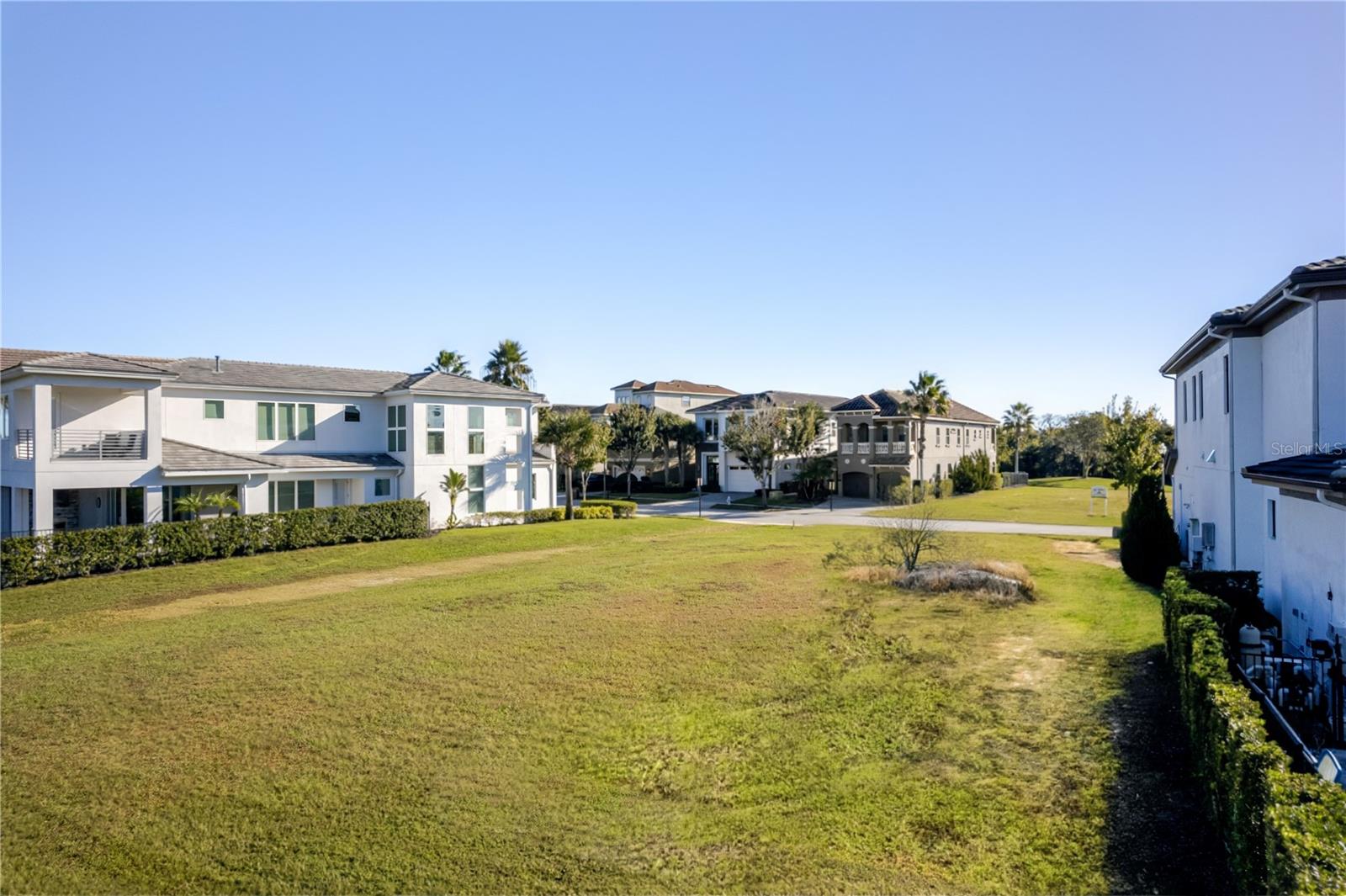 Image 7 of 37 For 1188 Castle Pines Court