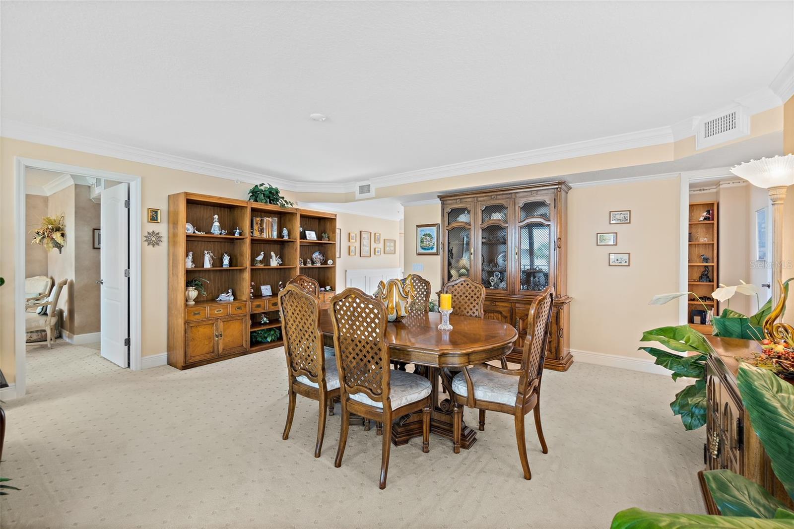 Image 32 of 49 For 425 Buchanan Avenue 201