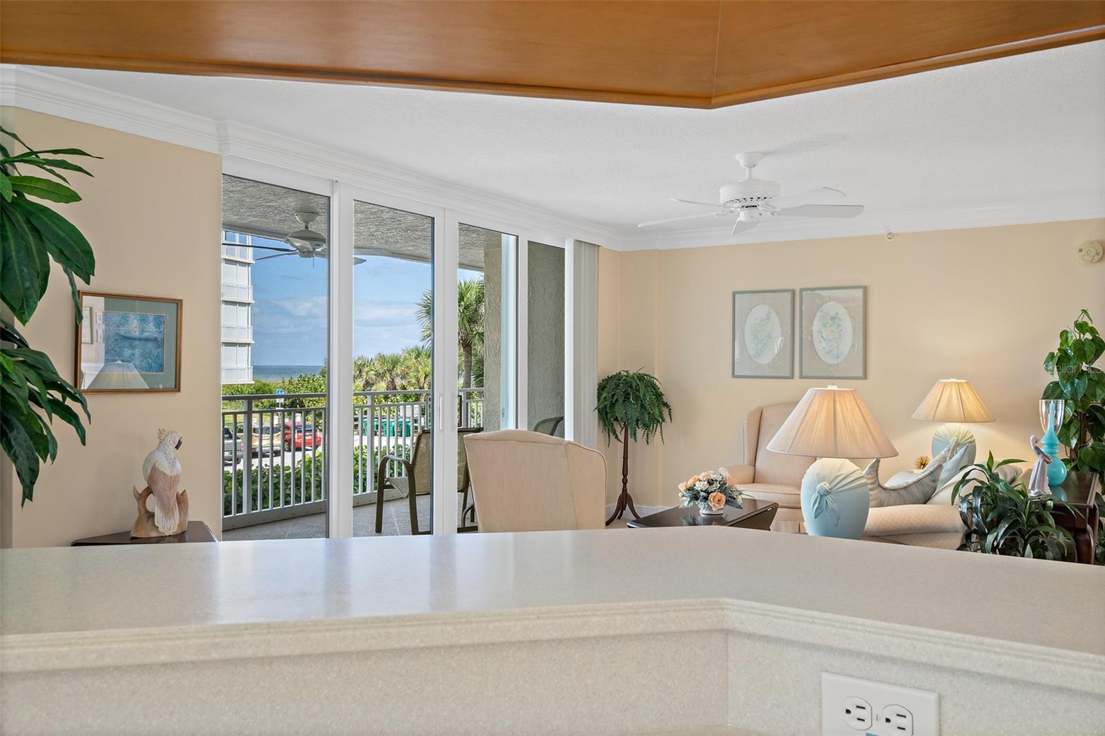 Image 34 of 49 For 425 Buchanan Avenue 201