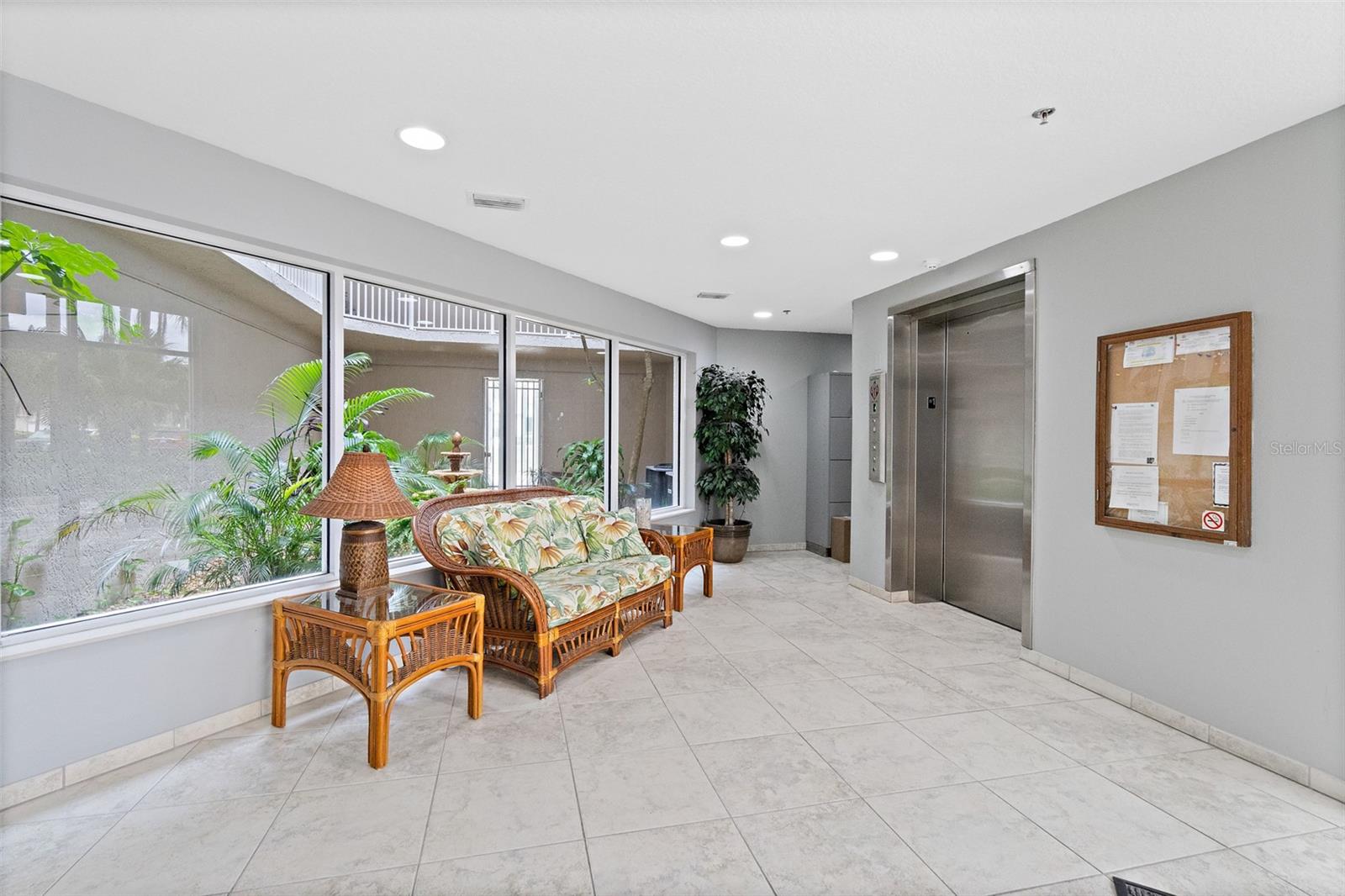 Image 39 of 49 For 425 Buchanan Avenue 201