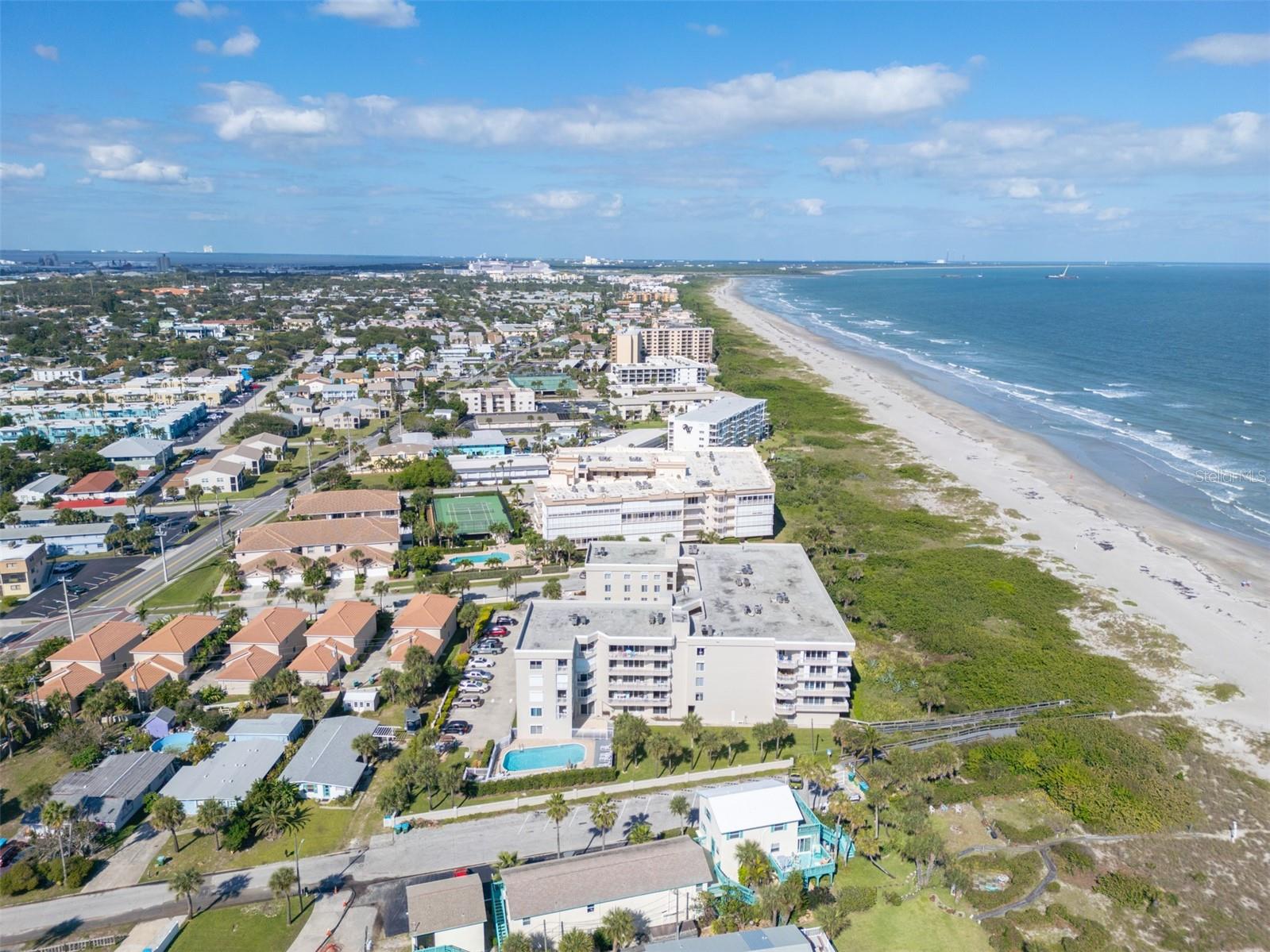 Image 46 of 49 For 425 Buchanan Avenue 201