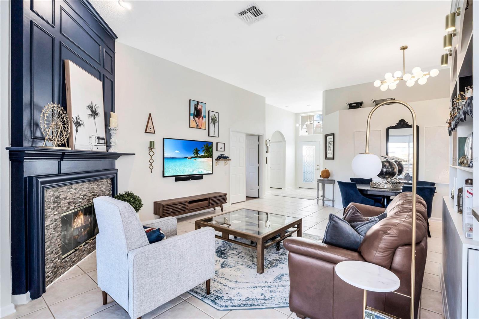 Image 10 of 37 For 4713 Windsor Avenue