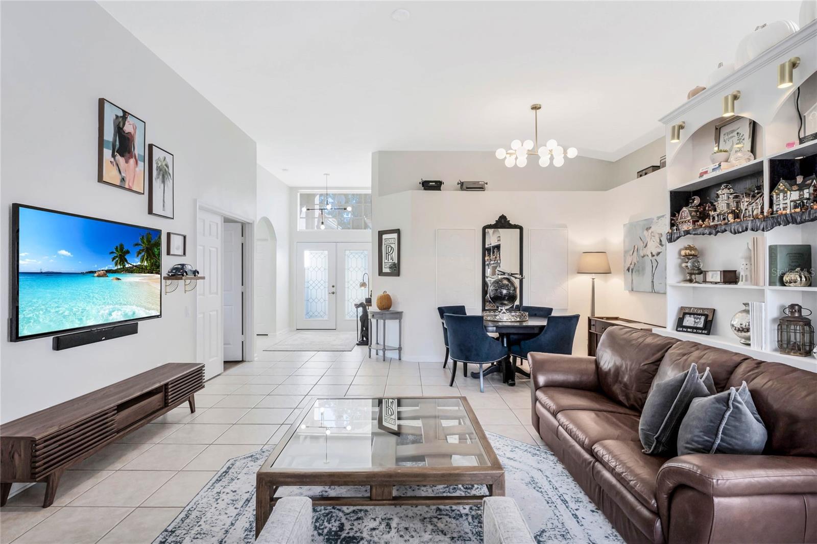 Image 11 of 37 For 4713 Windsor Avenue