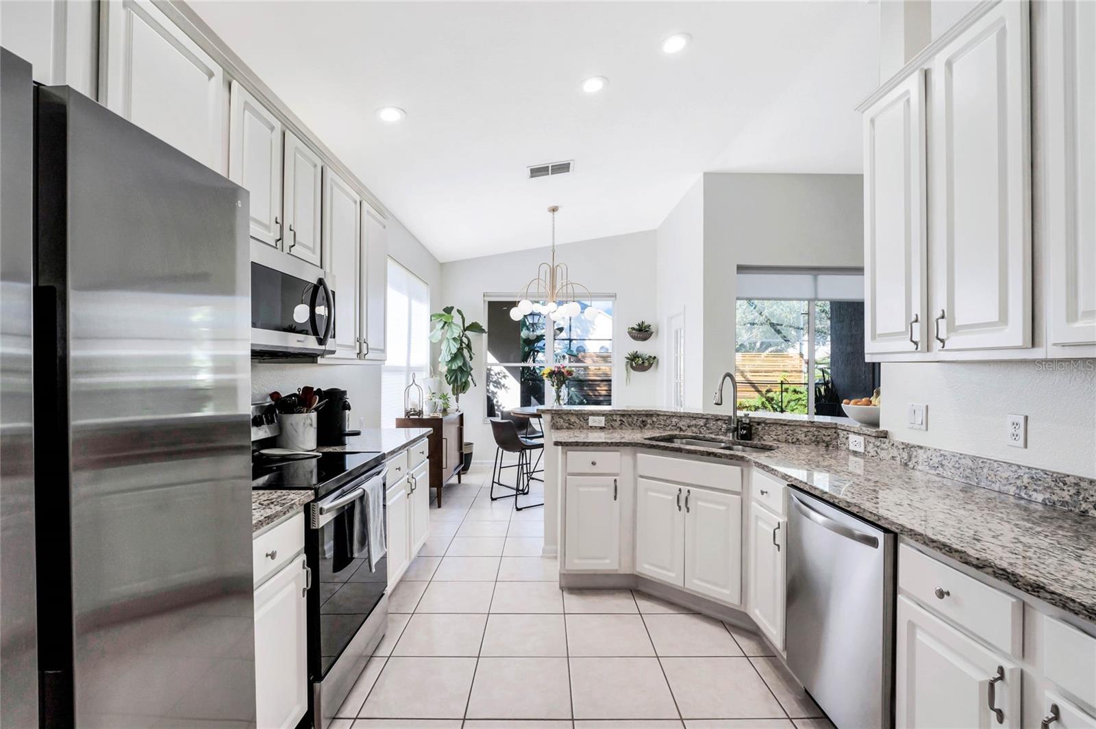 Image 14 of 37 For 4713 Windsor Avenue