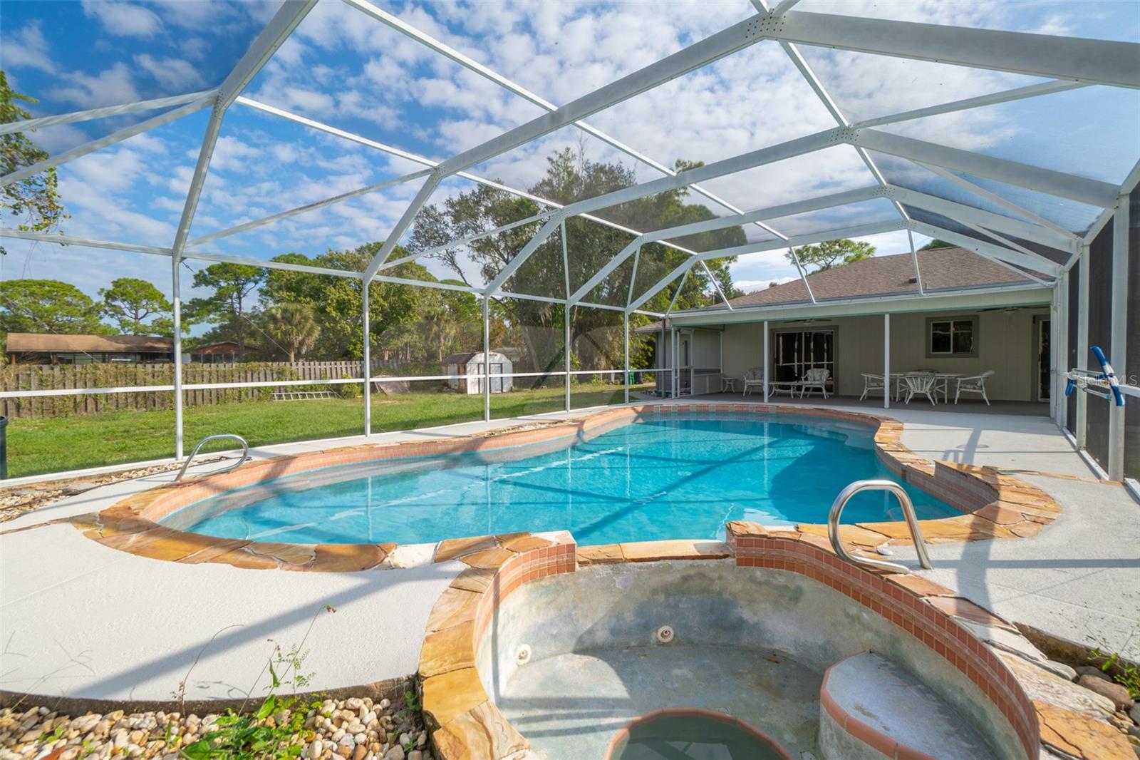 Image 13 of 42 For 5775 Broad Acres Street