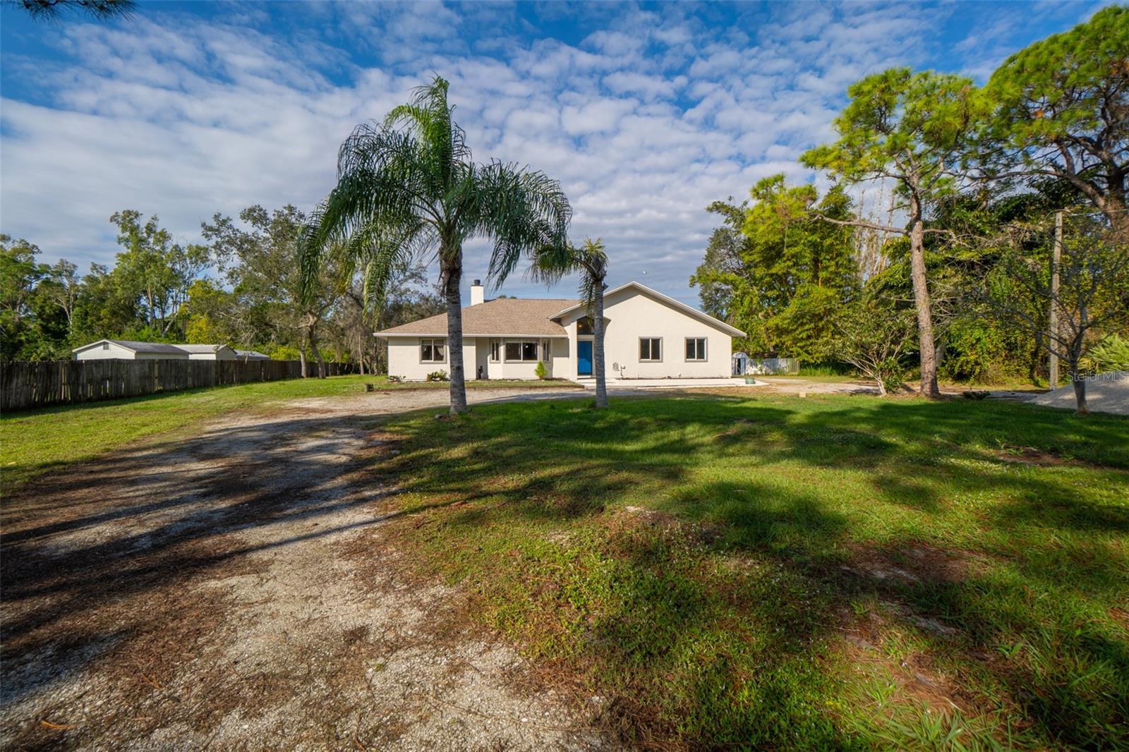 Image 4 of 42 For 5775 Broad Acres Street