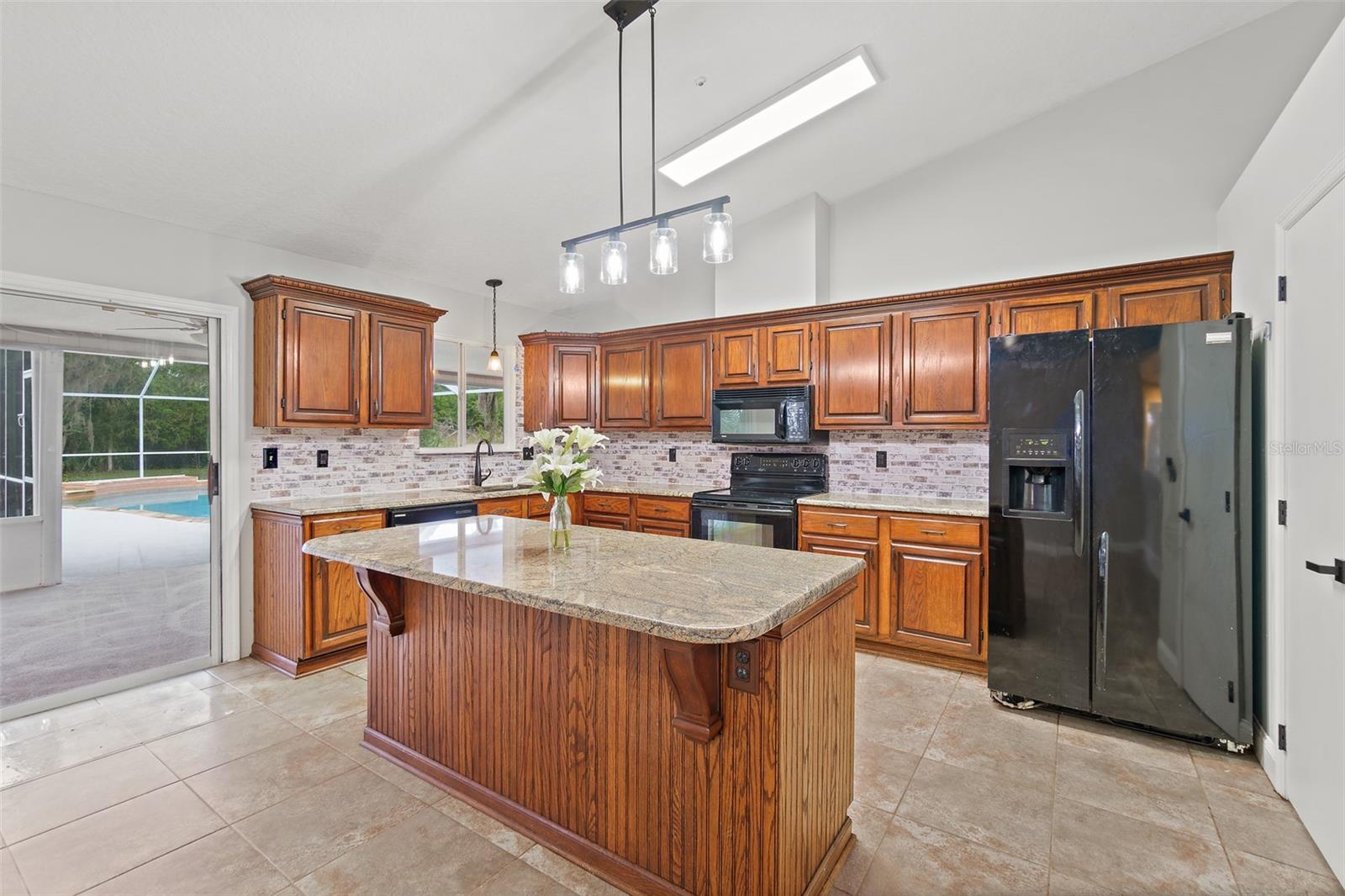 Image 5 of 42 For 5775 Broad Acres Street