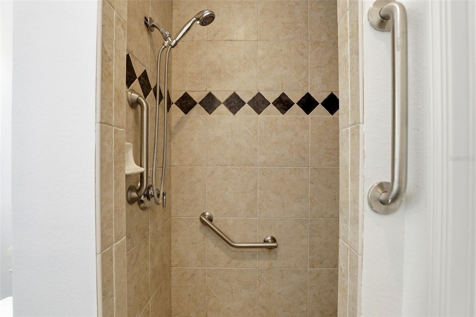 Image 38 of 58 For 93 Braelock Drive