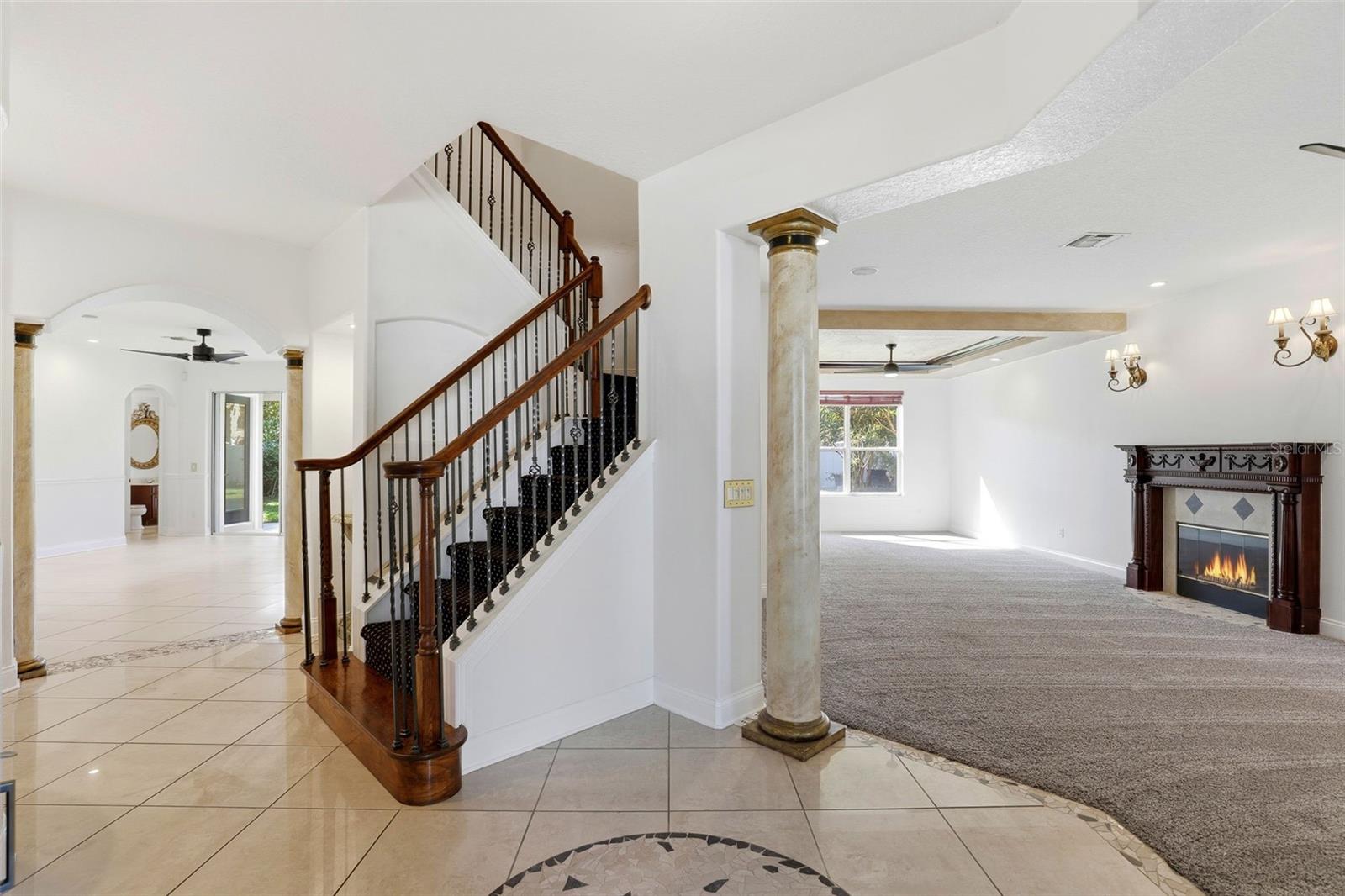 Image 4 of 58 For 93 Braelock Drive