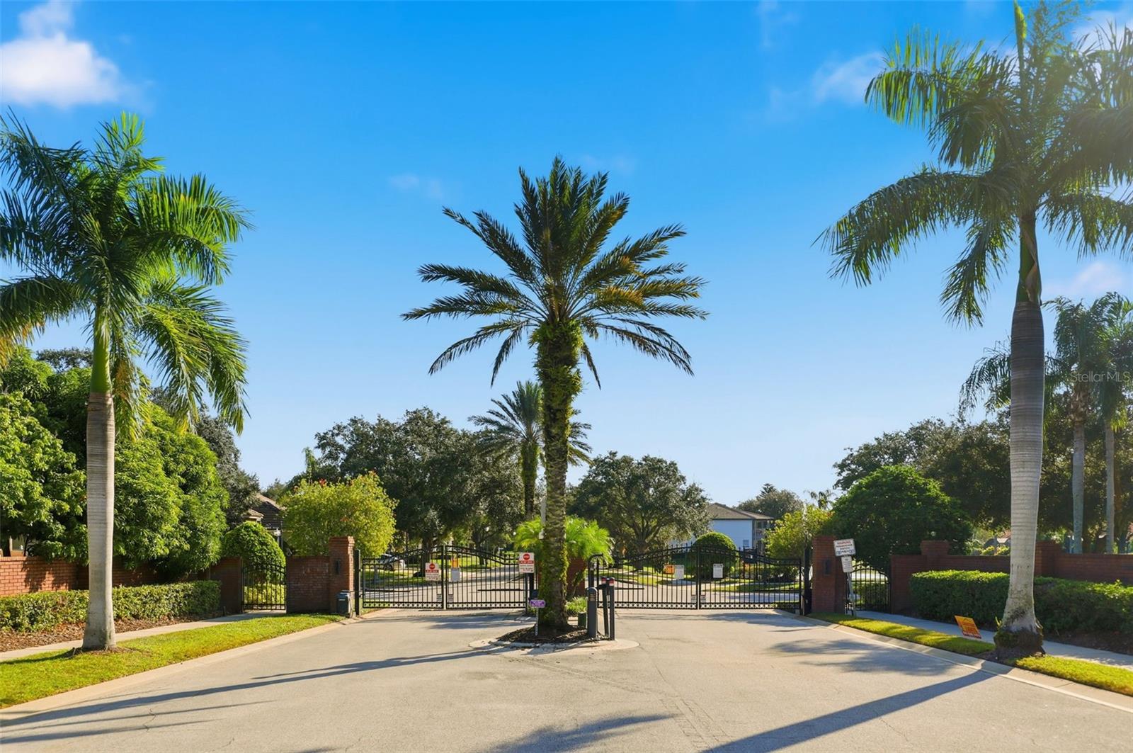 Image 54 of 58 For 93 Braelock Drive