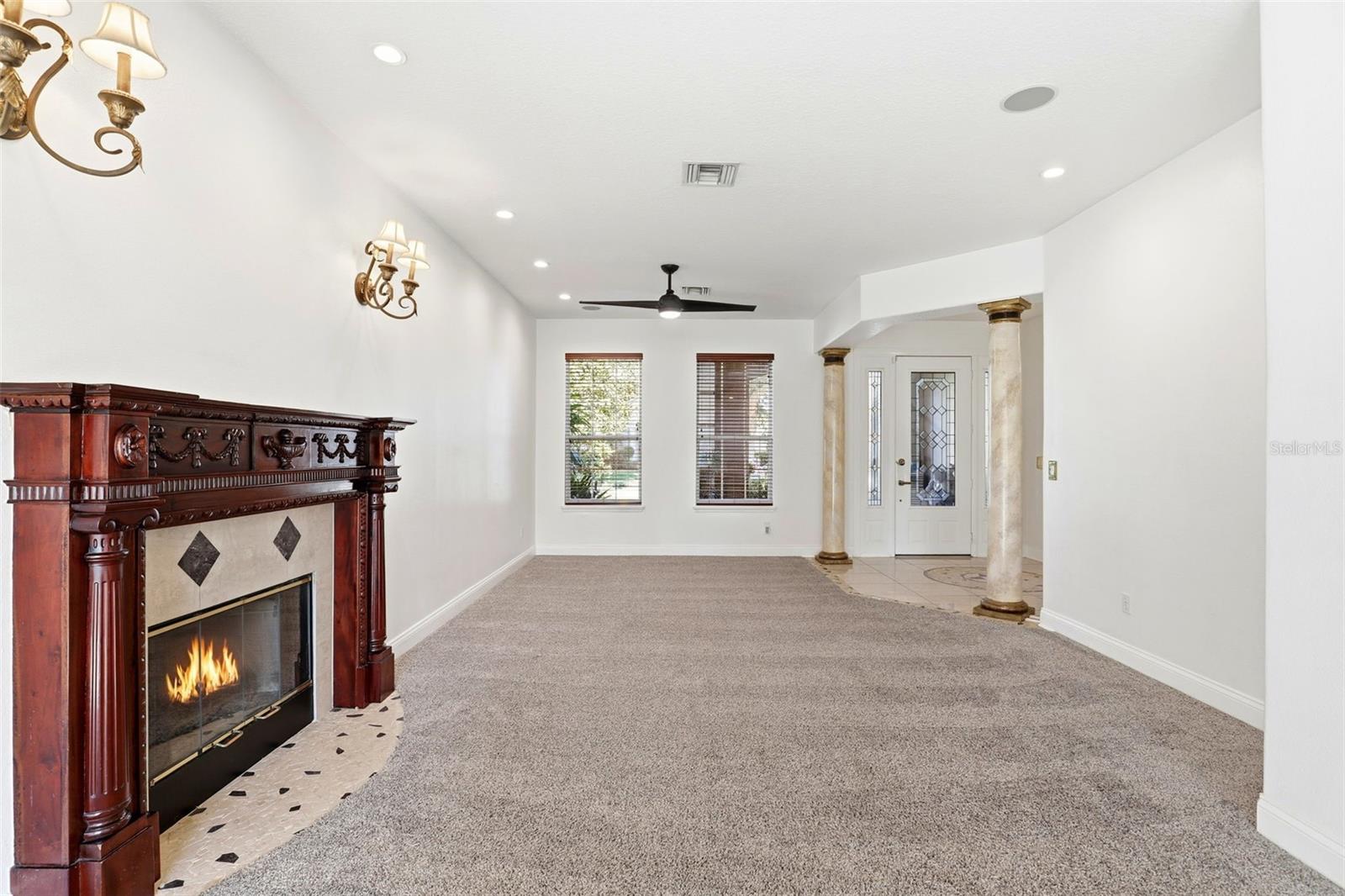 Image 9 of 58 For 93 Braelock Drive