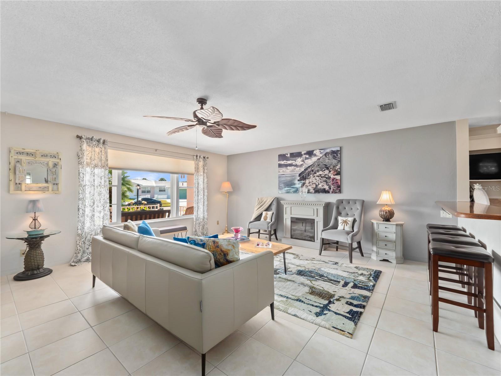 Image 11 of 41 For 31 Valhalla Avenue