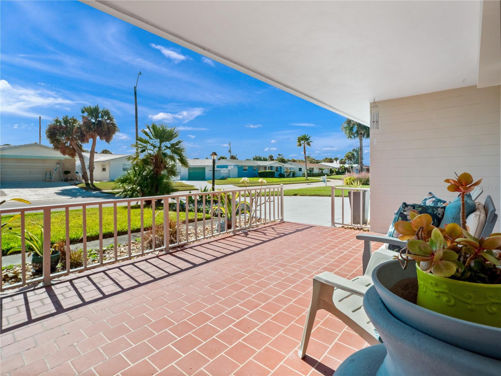 Image 39 of 41 For 31 Valhalla Avenue