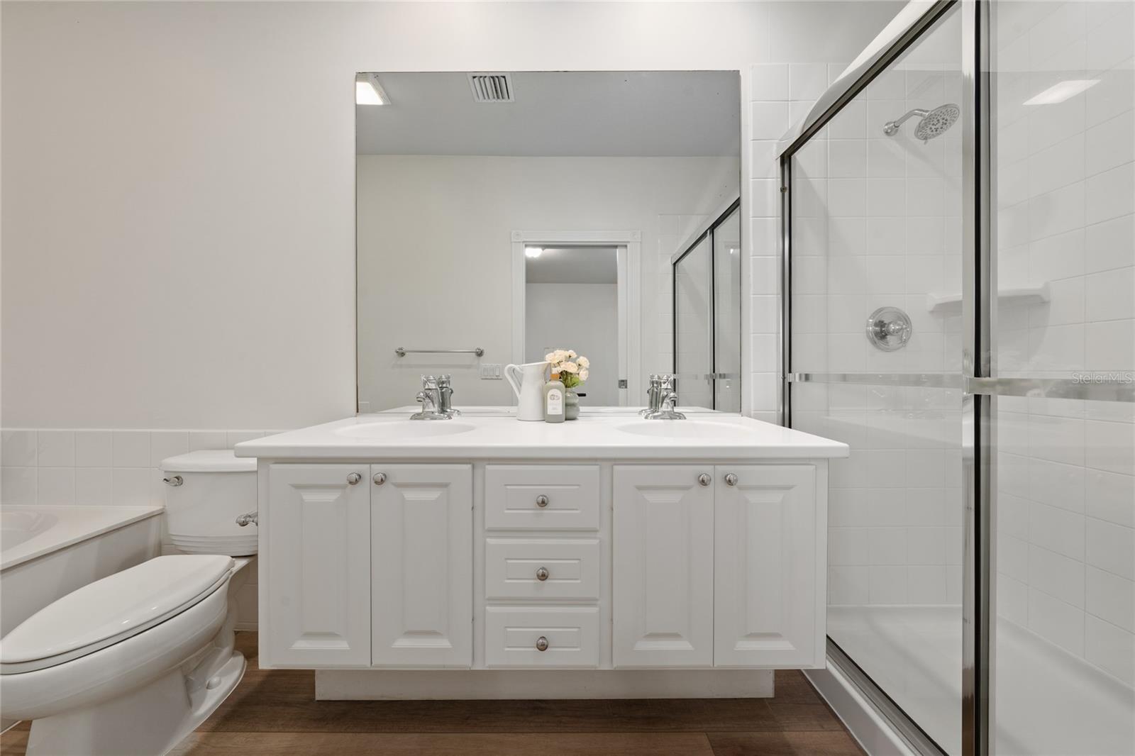 Image 35 of 56 For 11882 Kipper Drive