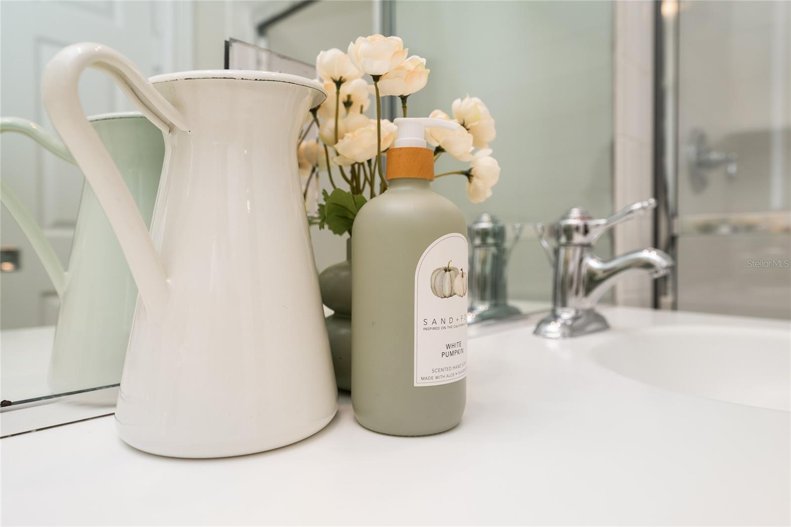 Image 36 of 56 For 11882 Kipper Drive