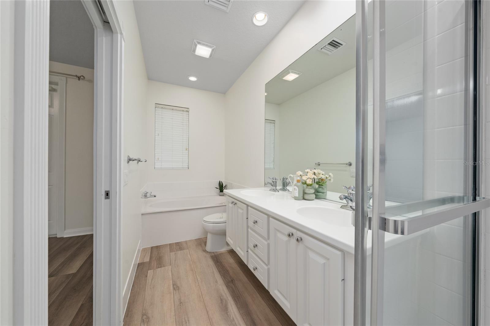 Image 37 of 56 For 11882 Kipper Drive