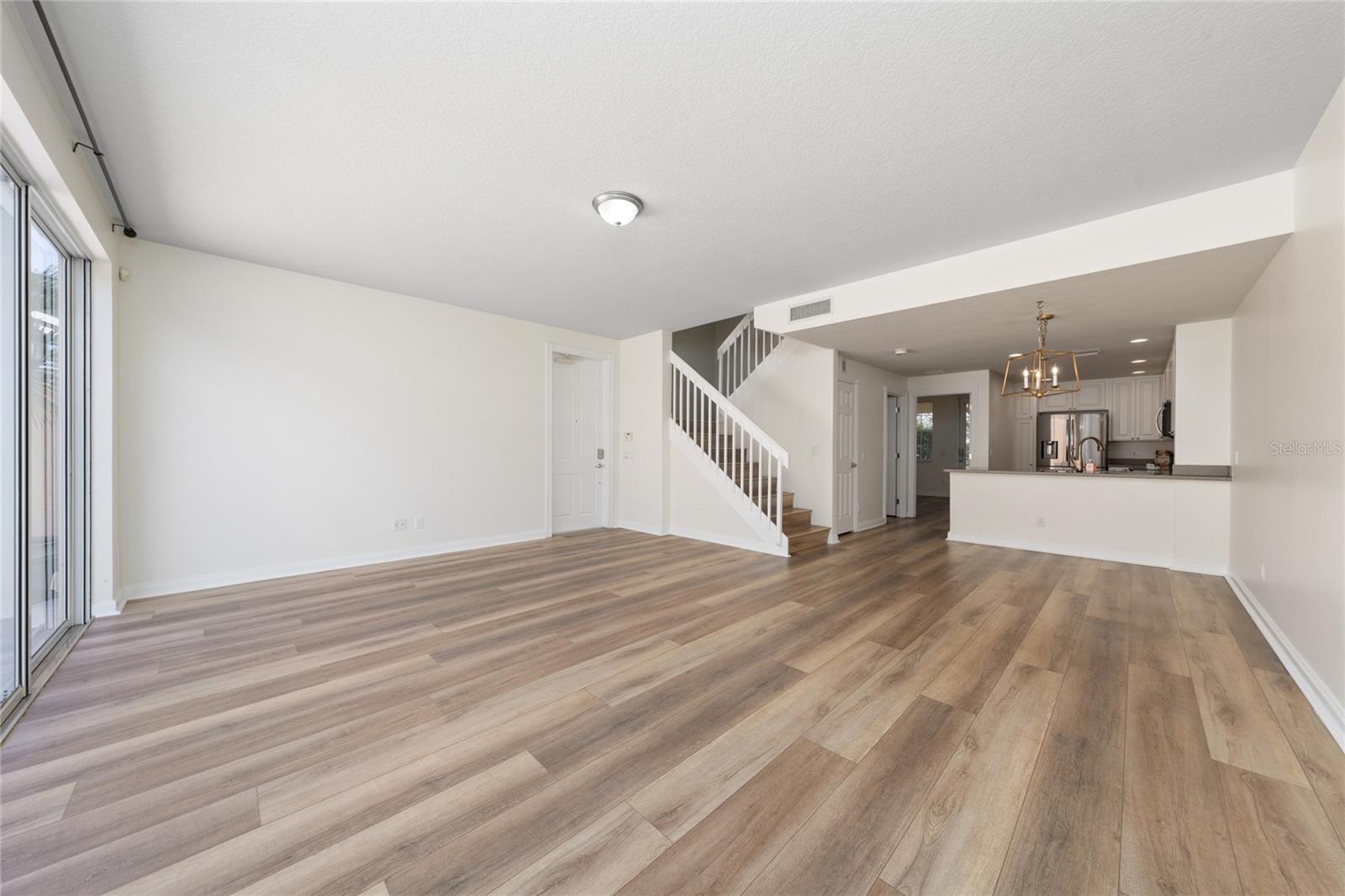 Image 7 of 56 For 11882 Kipper Drive