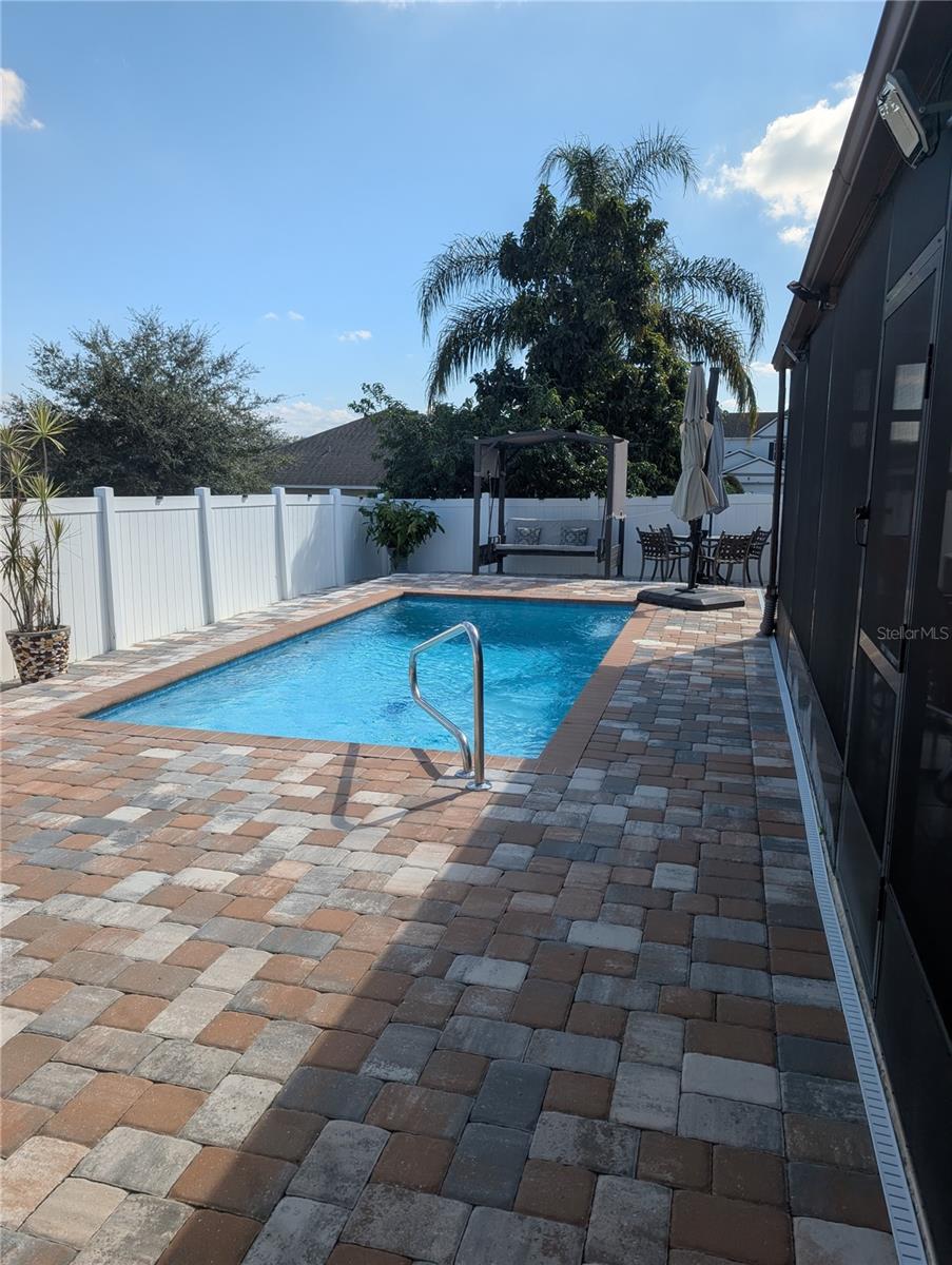 Image 10 of 34 For 215 Milestone Drive