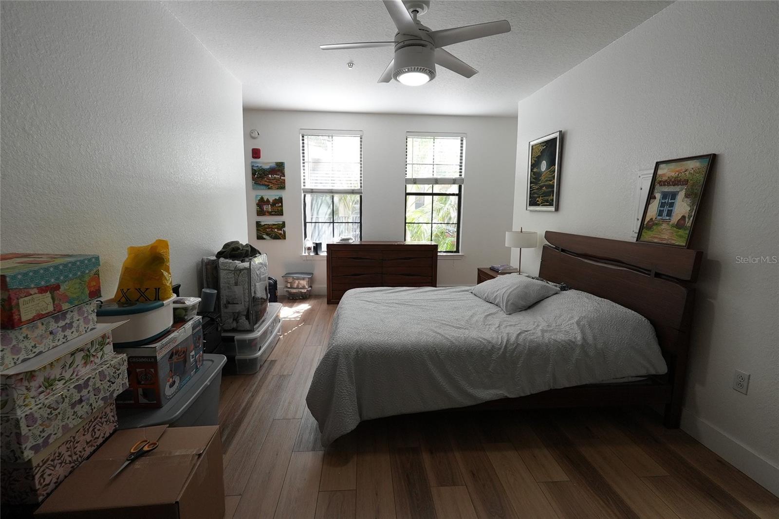 Image 10 of 28 For 911 Orange Avenue 248