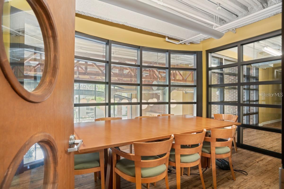 Image 27 of 28 For 911 Orange Avenue 248